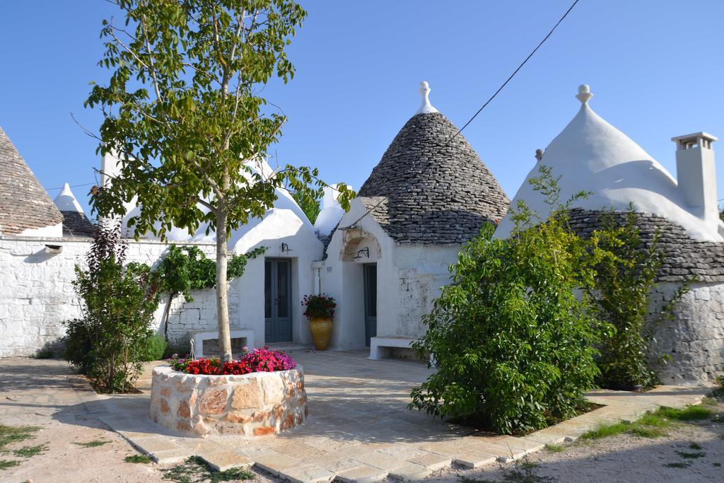ロコロトンド Trullo Piccola Contradaゲストハウス エクステリア 写真
